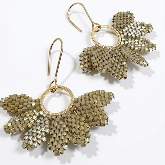 Floral Wreath in Champagne (Gold)