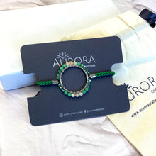 Load image into Gallery viewer, Green &amp; Cream Aurora Wristlet
